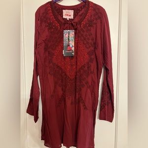 Johnny Was tunic top🍁